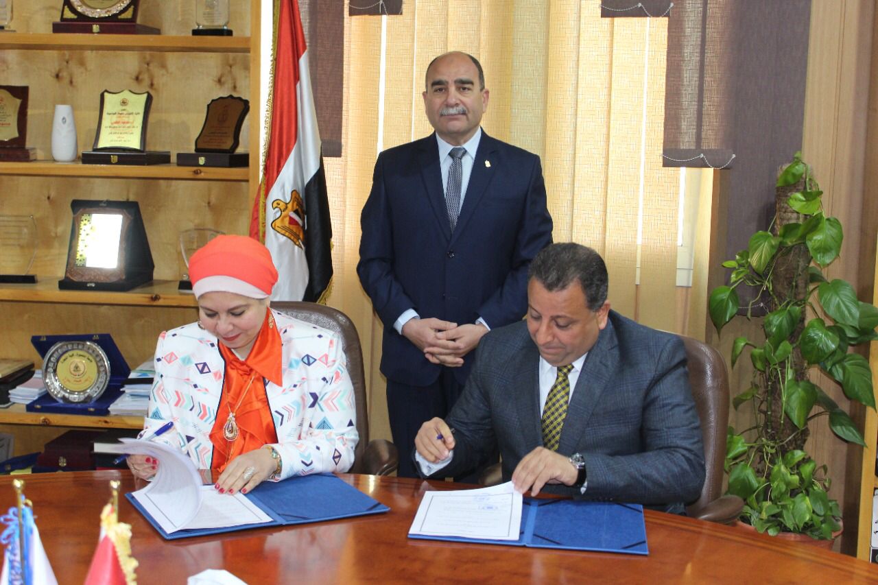 Signing a Cooperation Protocol between the Faculty of Tourism and Hotels and the Faculty of Education for Early Childhood at Mansoura University
